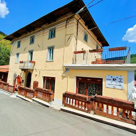 Hotel Palazzo Del Doma - Lake Vagli Vagli di Sotto エクステリア 写真