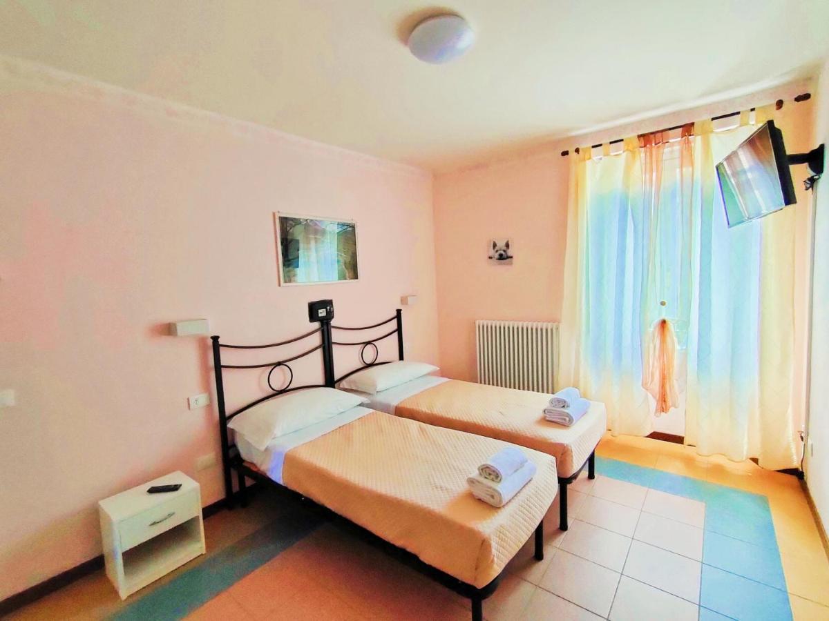 Hotel Palazzo Del Doma - Lake Vagli Vagli di Sotto エクステリア 写真